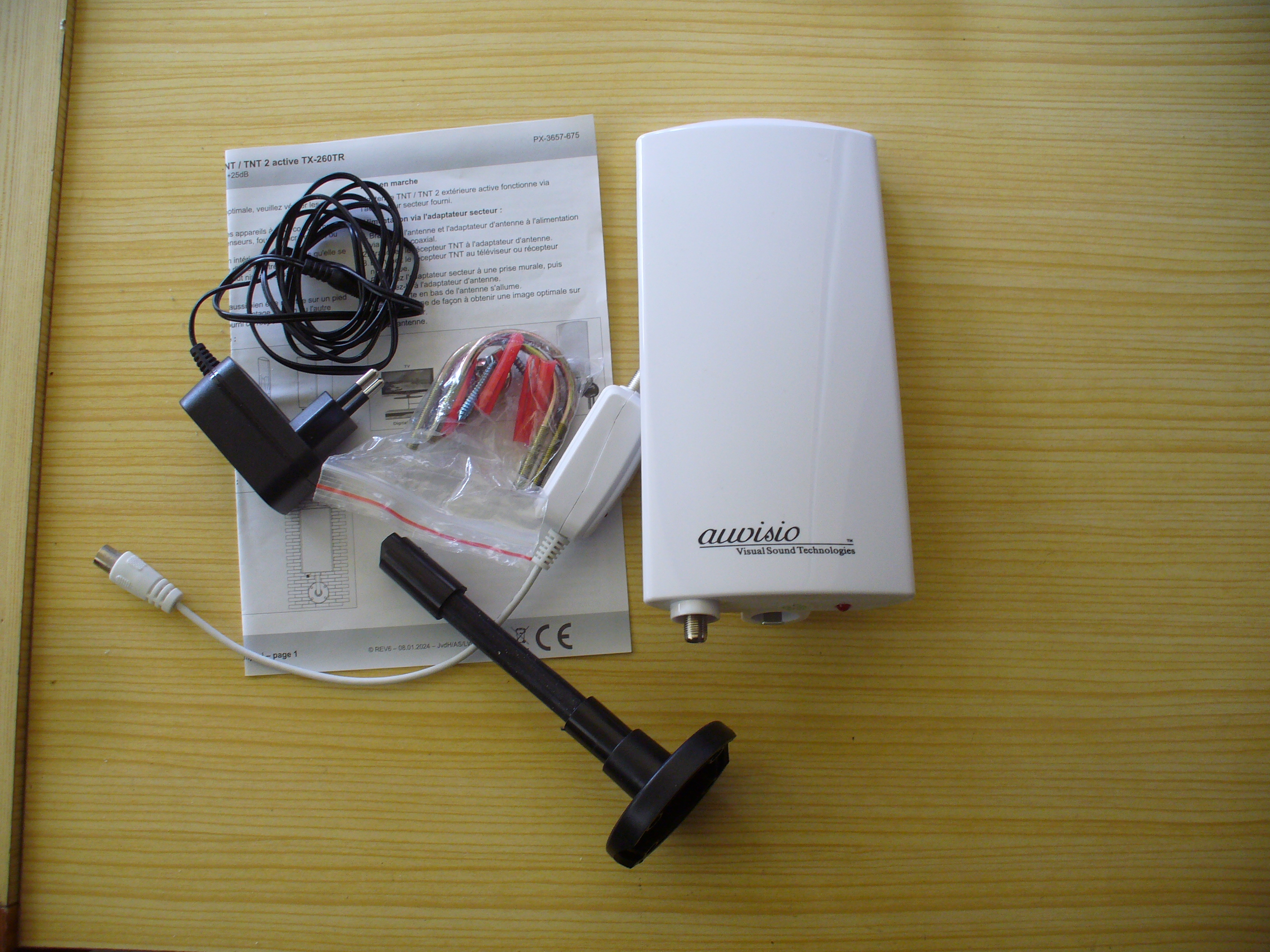 antenne ext�rieure TNT neuve 10 Chartres (28)