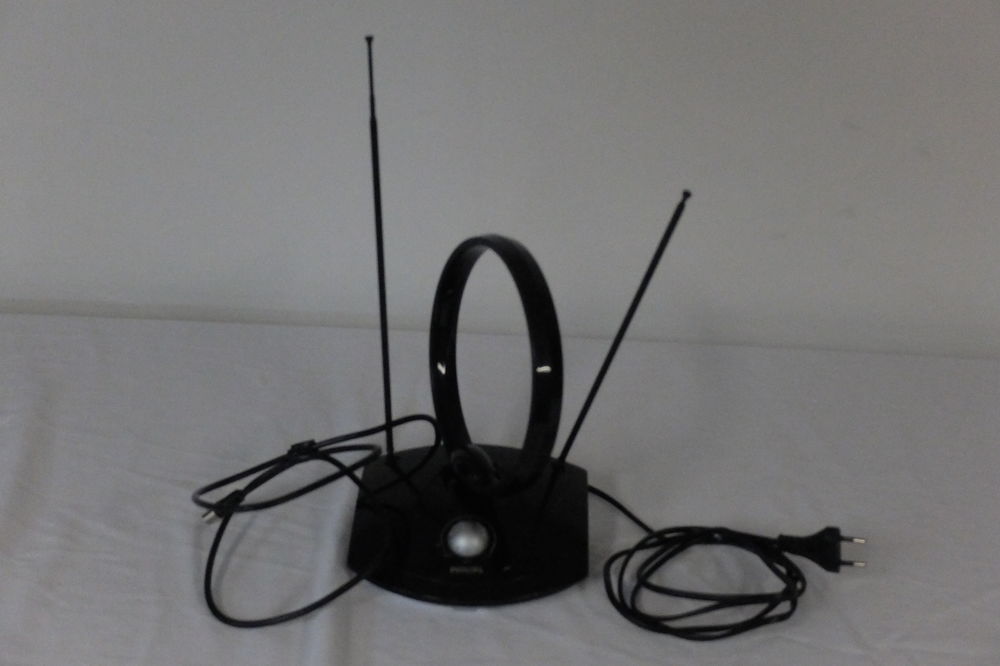 ANTENNE FHILIPS 10 Bourgbarr� (35)