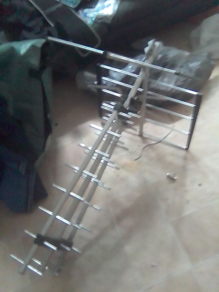 antenne TV trinape 15 Douchy-les-Mines (59)