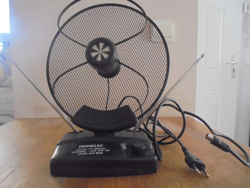 antenne 9 Sauvian (34)