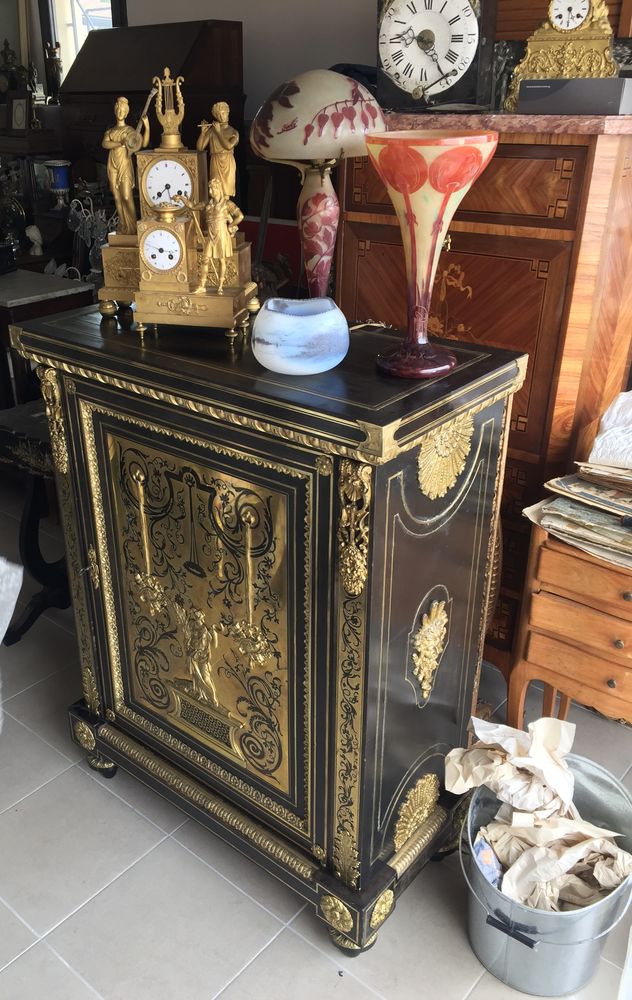 Antiquaire achat au meilleur prix tous objets et mobilier. 50000 Paris 16 (75)