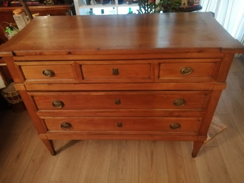 Antiquit� Commode Louis XVI 300 Paris 18 (75)