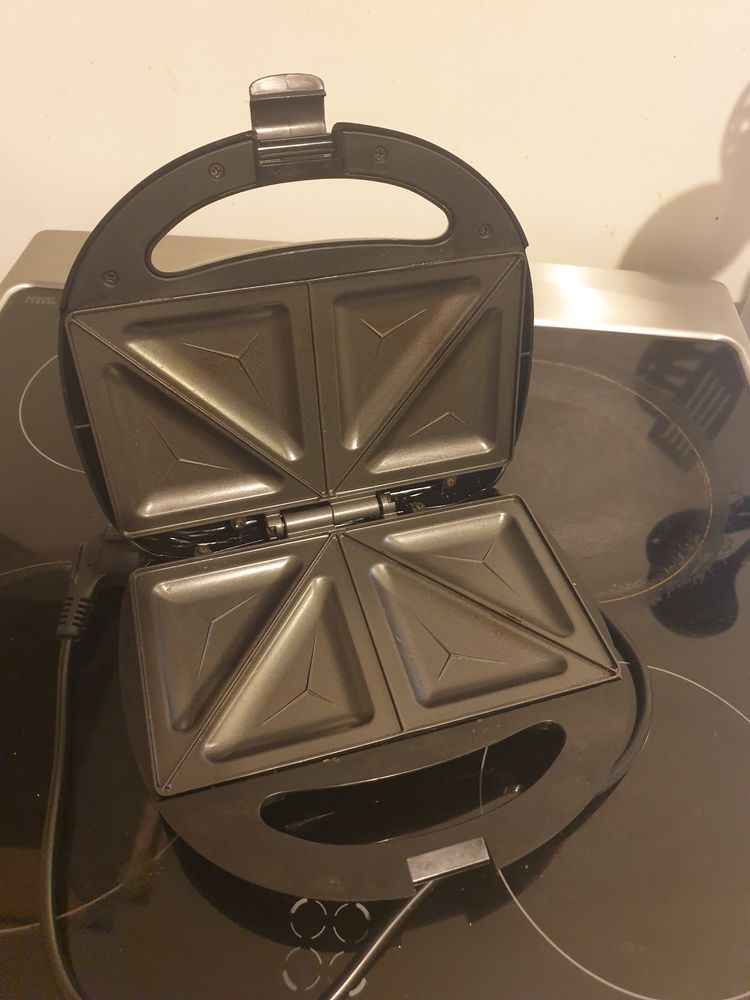 Appareil � croque monsieur 10 Ozoir-la-Ferri�re (77)