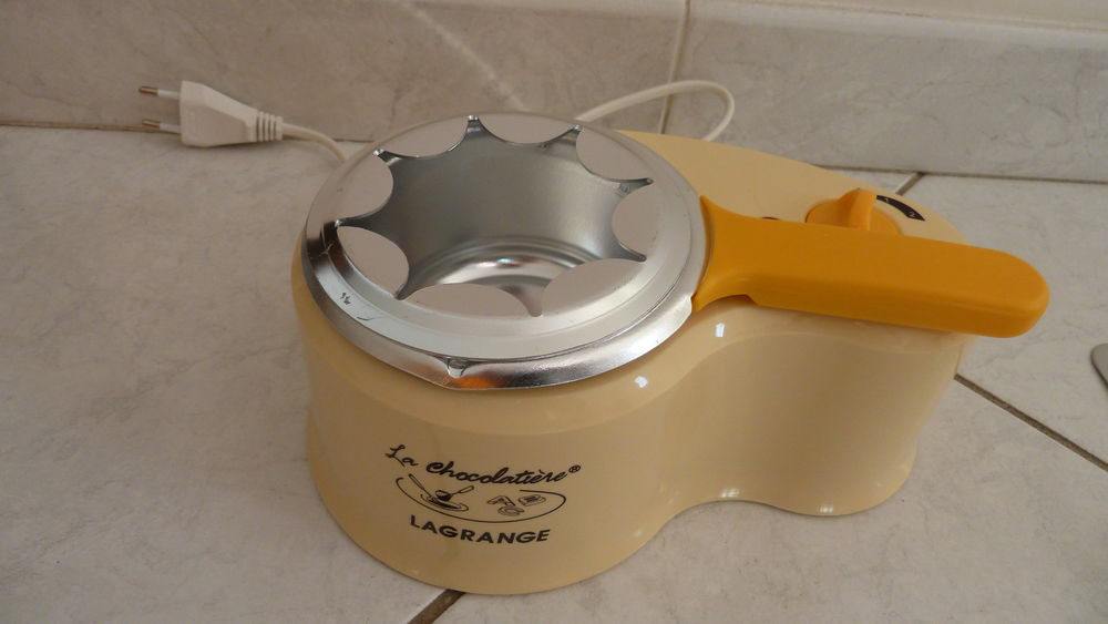 Appareil � fondue au chocolat  La chocolati�re  12 Ch�teauneuf-les-Martigues (13)