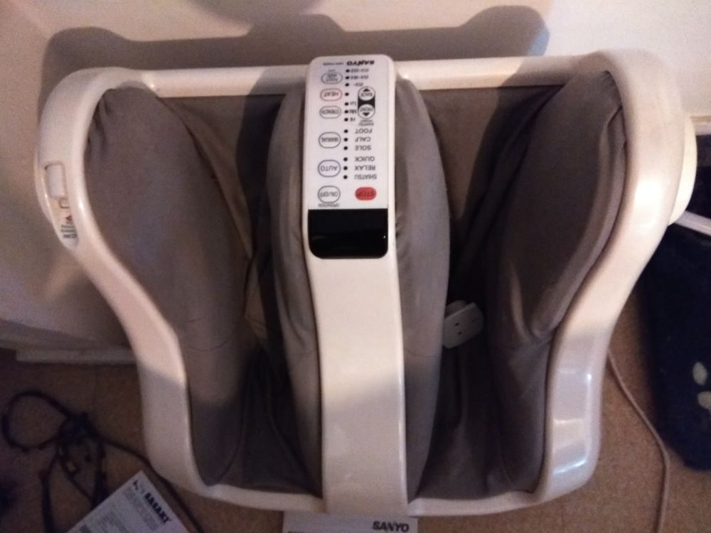 Appareil de massage jambe Sanyo HER-FA500W 120 Nanterre (92)