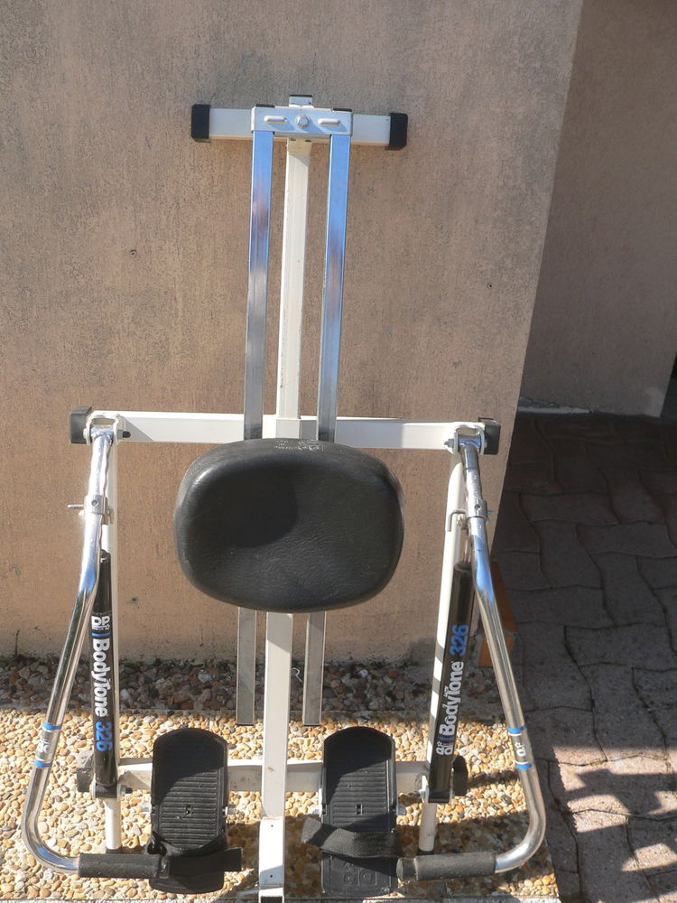 Appareil musculation
Rangement debout Tr�s peu de place 50 Mably (42)