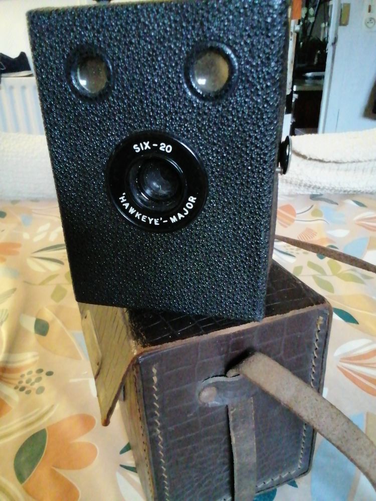 Appareil photo ancien 10 Saint-Yrieix-la-Perche (87)