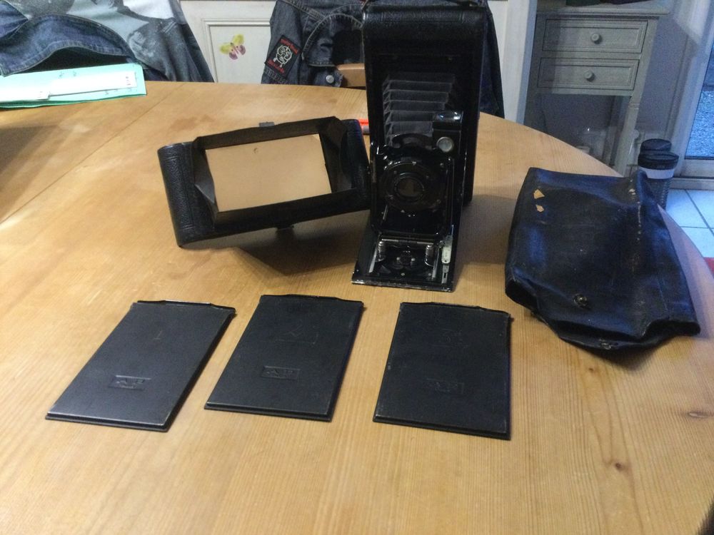 Appareil photo ENSIGN ancien 85 Toulouse (31)