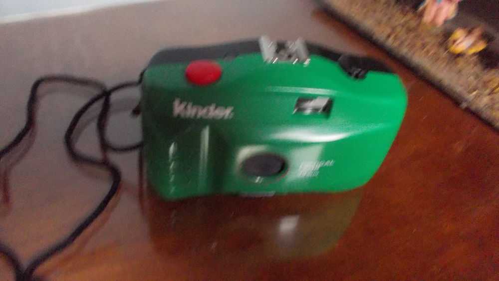 appareil photo kinder 15 Thiais (94)