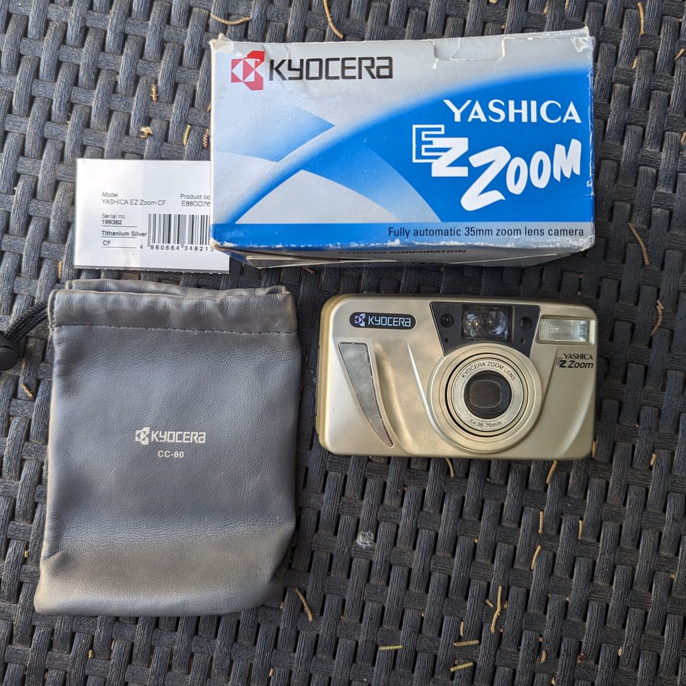 Appareil photo Kyocera Yashica 40 Villeveyrac (34)