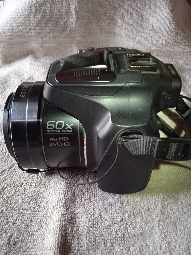 Appareil photo LUMIX - DMC-FZ72 255 Thauvenay (18)