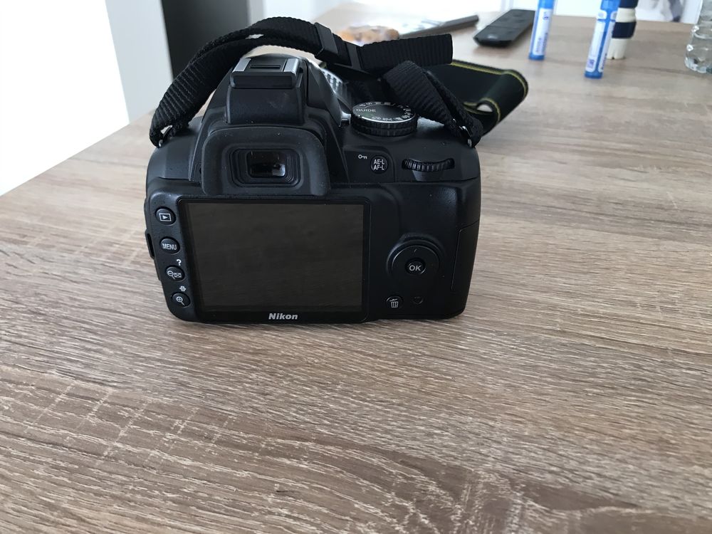 Appareil photo Nikon D 3000 180 Cendras (30)
