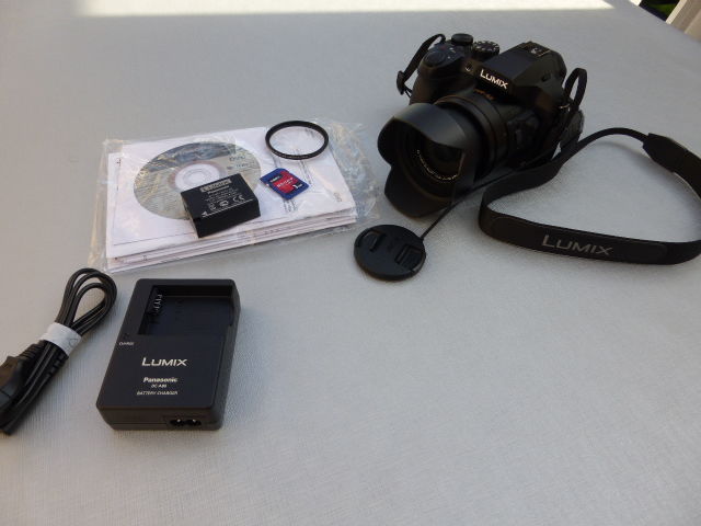 Appareil photo num�rique LUMIX - PANASONIC Type DMC ? FZ 300 300 Jonchery-sur-Vesle (51)