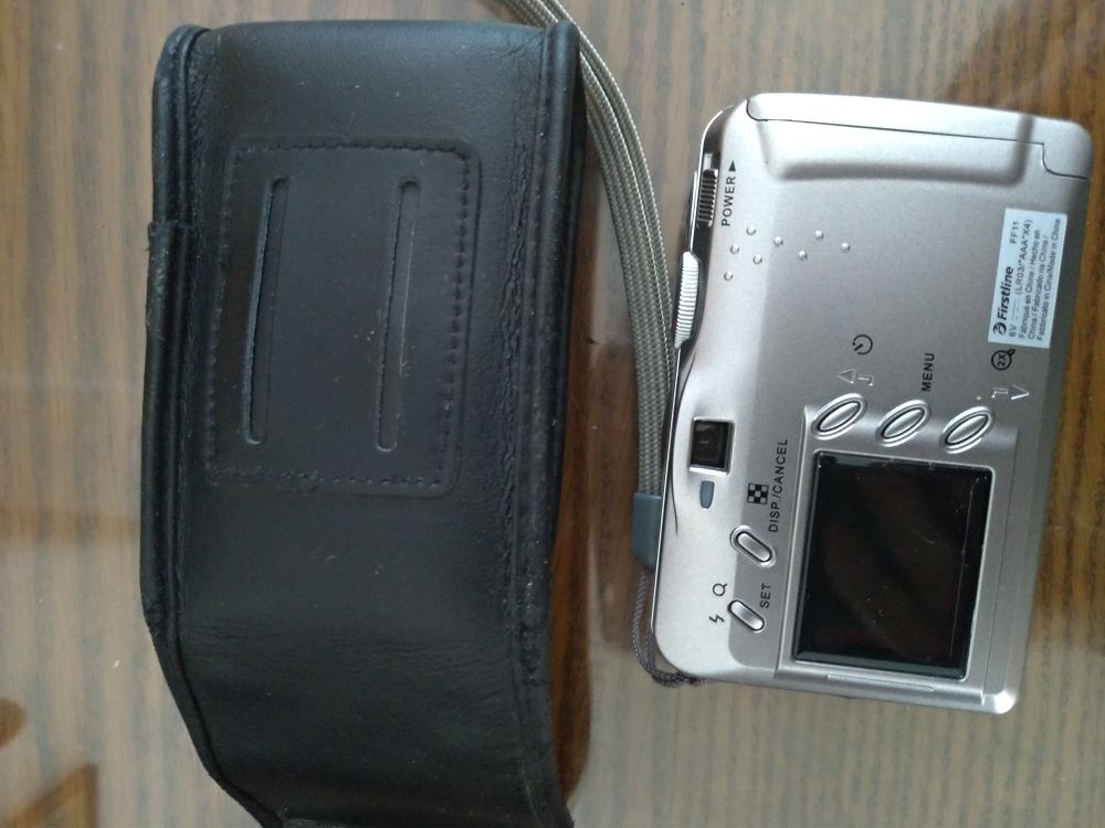 Appareil photo num�rique Firstline FF11 50 Saint-Br�s (30)