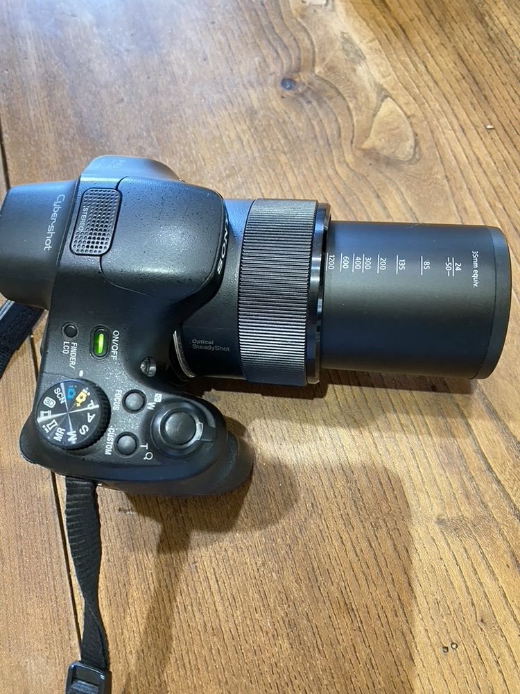 Appareil photo num�rique Sony Cyber-shot DSC-hx300.Zoom50X 240 La Cr�che (79)