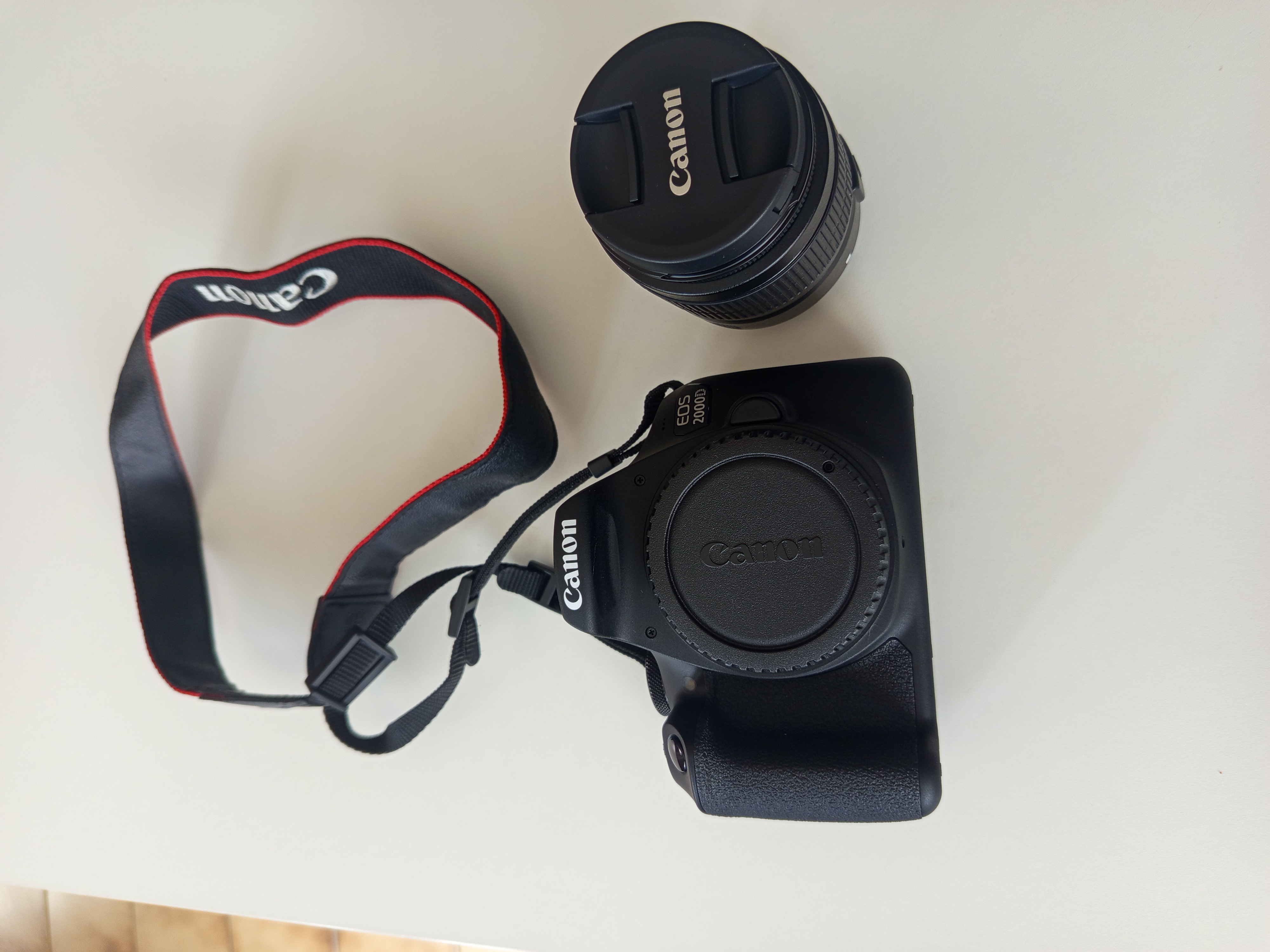 Appareil photo num�rique CANON 420 Laon (02)