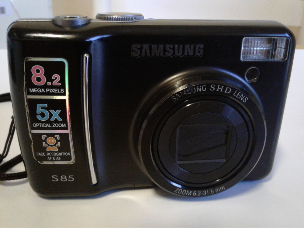 appareil photo Samsung S 85. 20 Saint-Yrieix-sur-Charente (16)