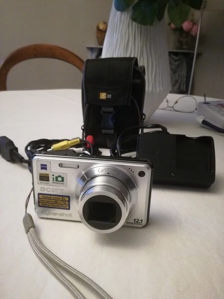 Appareil photo Sony 60 Marseille 13 (13)