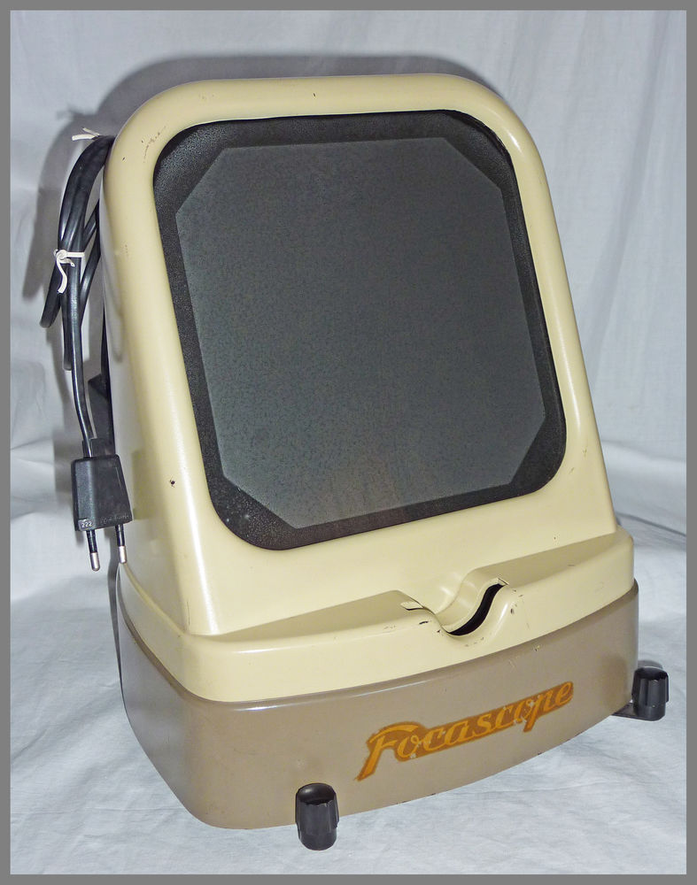 APPAREIL PHOTO 75 Ch�teauneuf-Val-Saint-Donat (04)