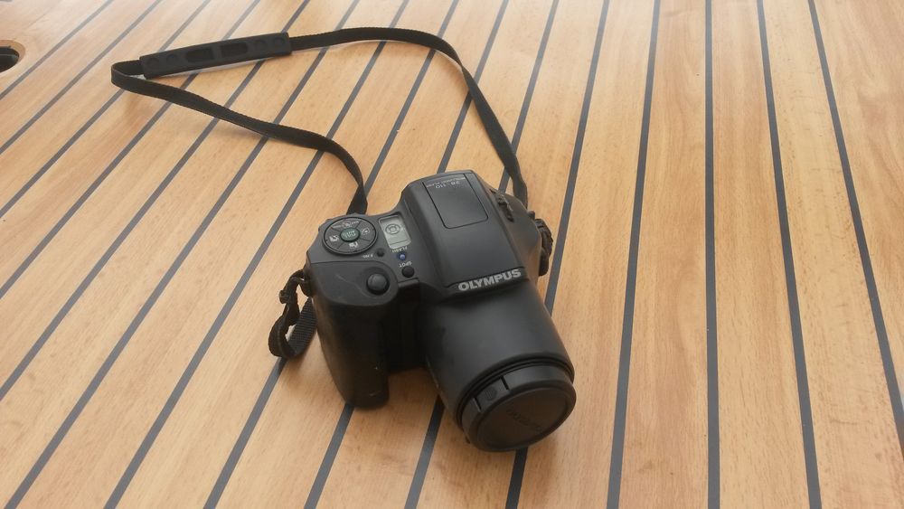 Appareil photos OLYMPUS IS-10 70 Saint-Sim�on-de-Bressieux (38)