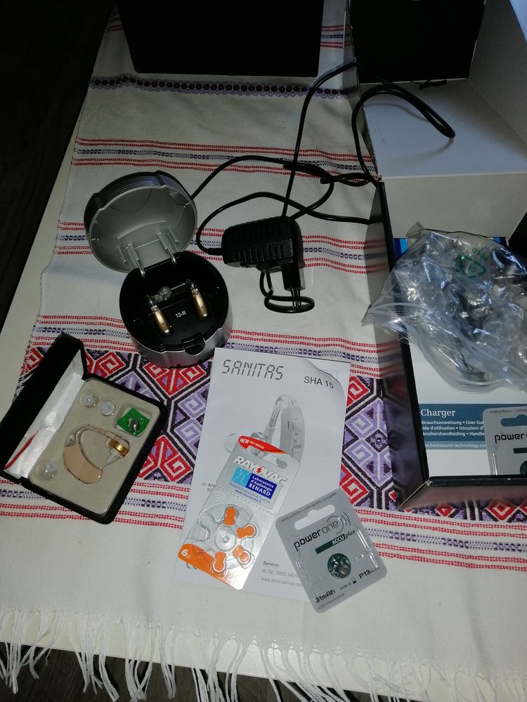 appareils auditifs droit et gauche 1500 Gercy (02)