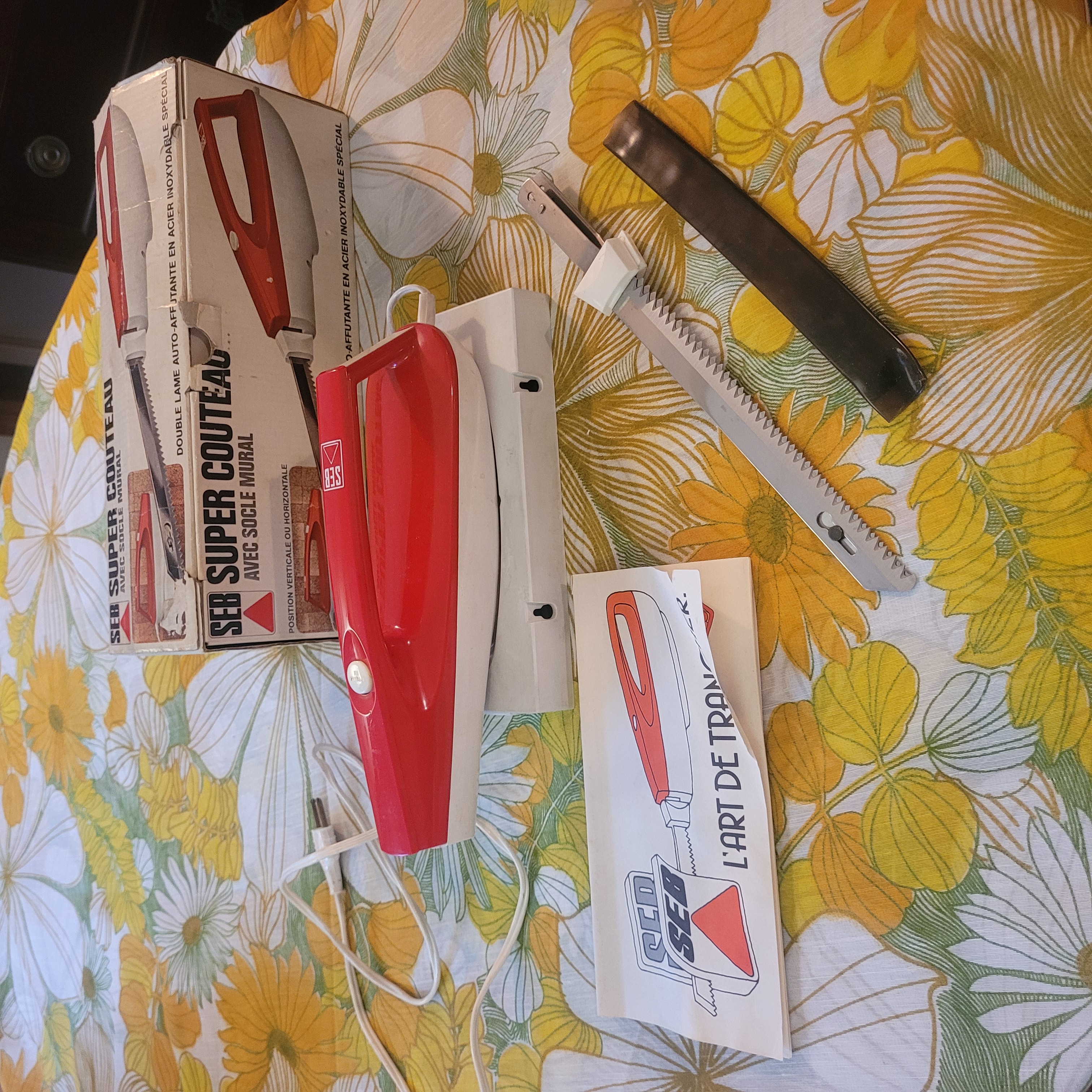 APPAREILS ELECTRO-M�NAGERS VINTAGE 15 Poitiers (86)