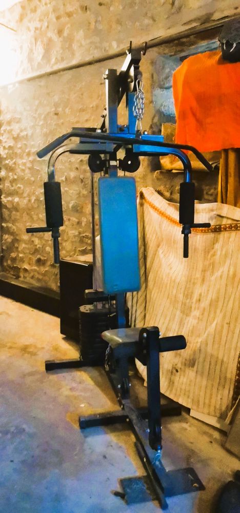 Appareils de Musculation 69 Saint-Bonnet-le-Ch�teau (42)