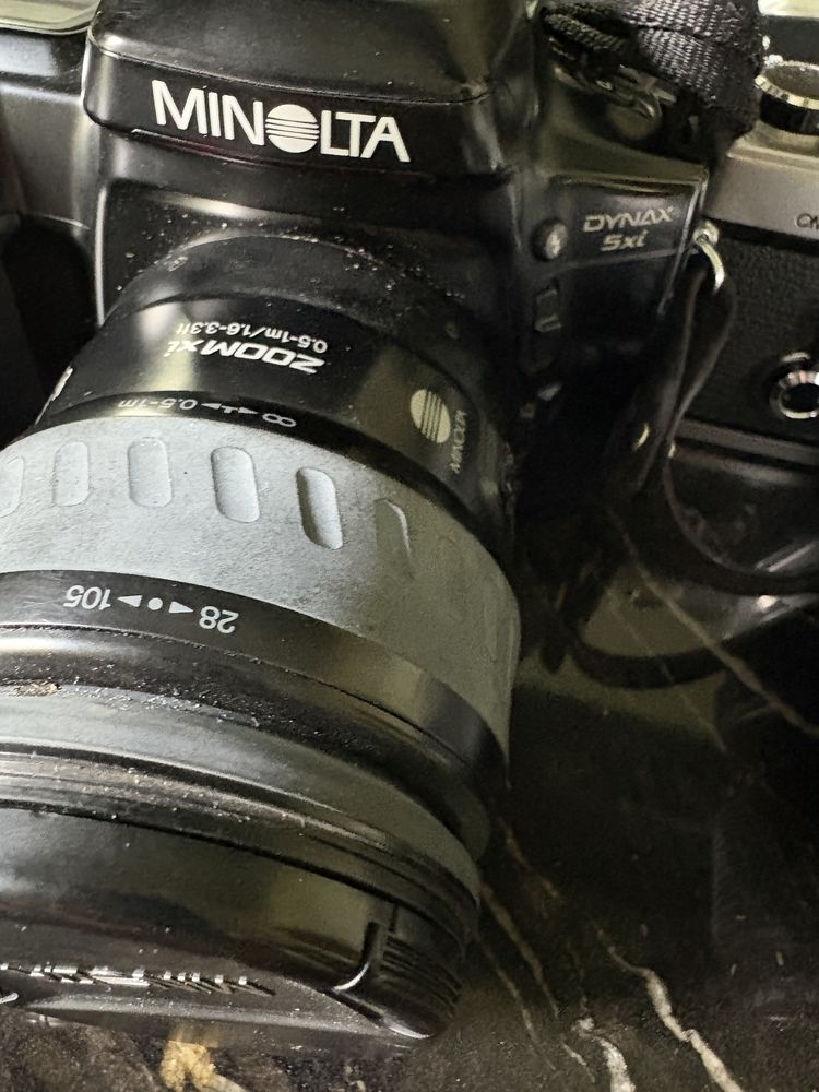 Lot de 2 appareils photo 80 Saussay (28)