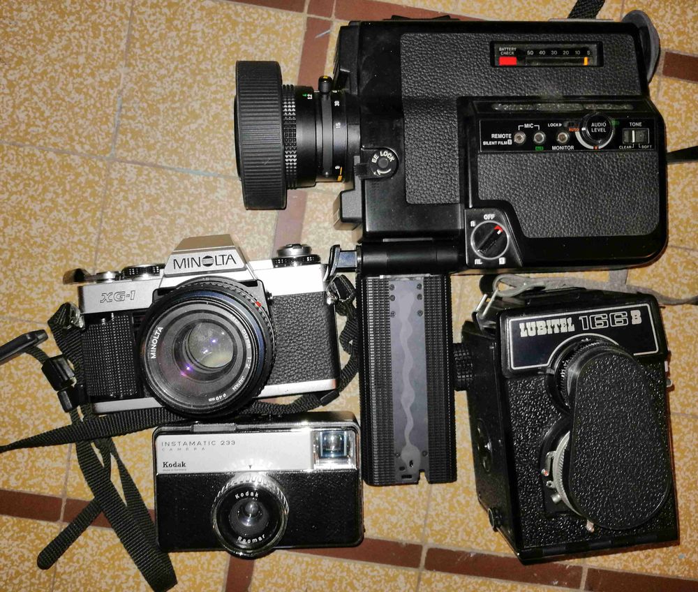 APPAREILS PHOTOS ANCIENS CAMERA SUPER 8 50 Gueugnon (71)