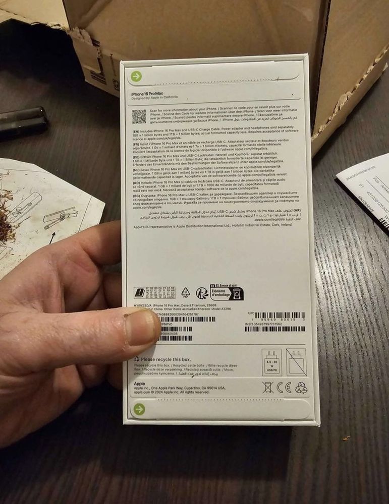 Apple 16 pro max 950 Nantes (44)