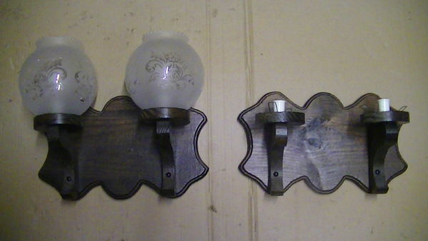 APPLIQUE  EN  BOIS A DEUX LUMIERES 3 Balma (31)