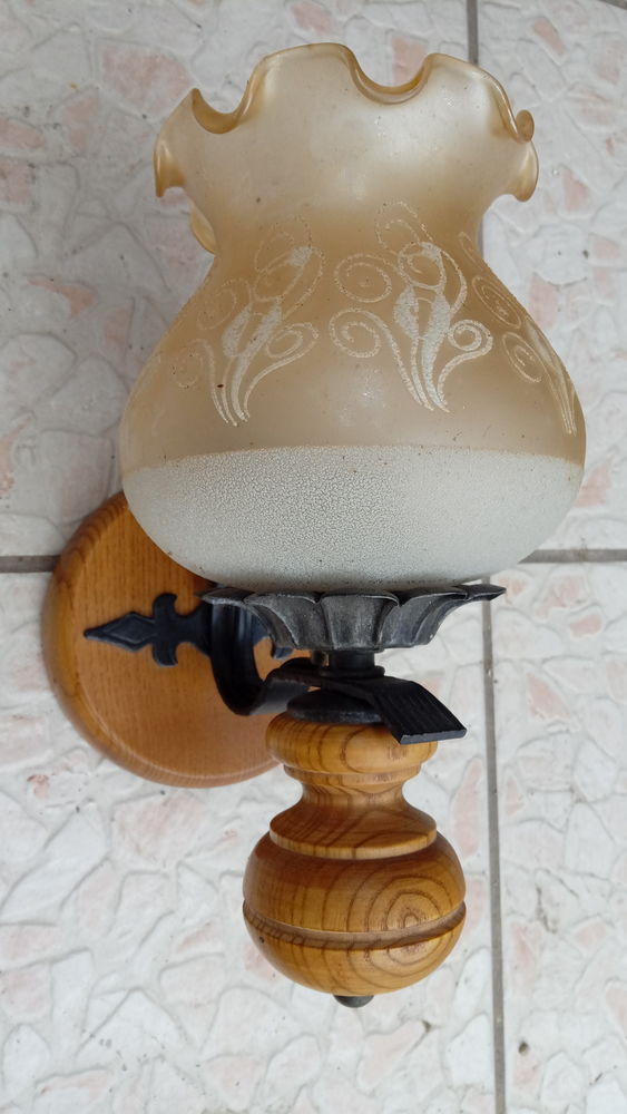 applique luminaire 0 Brouilla (66)