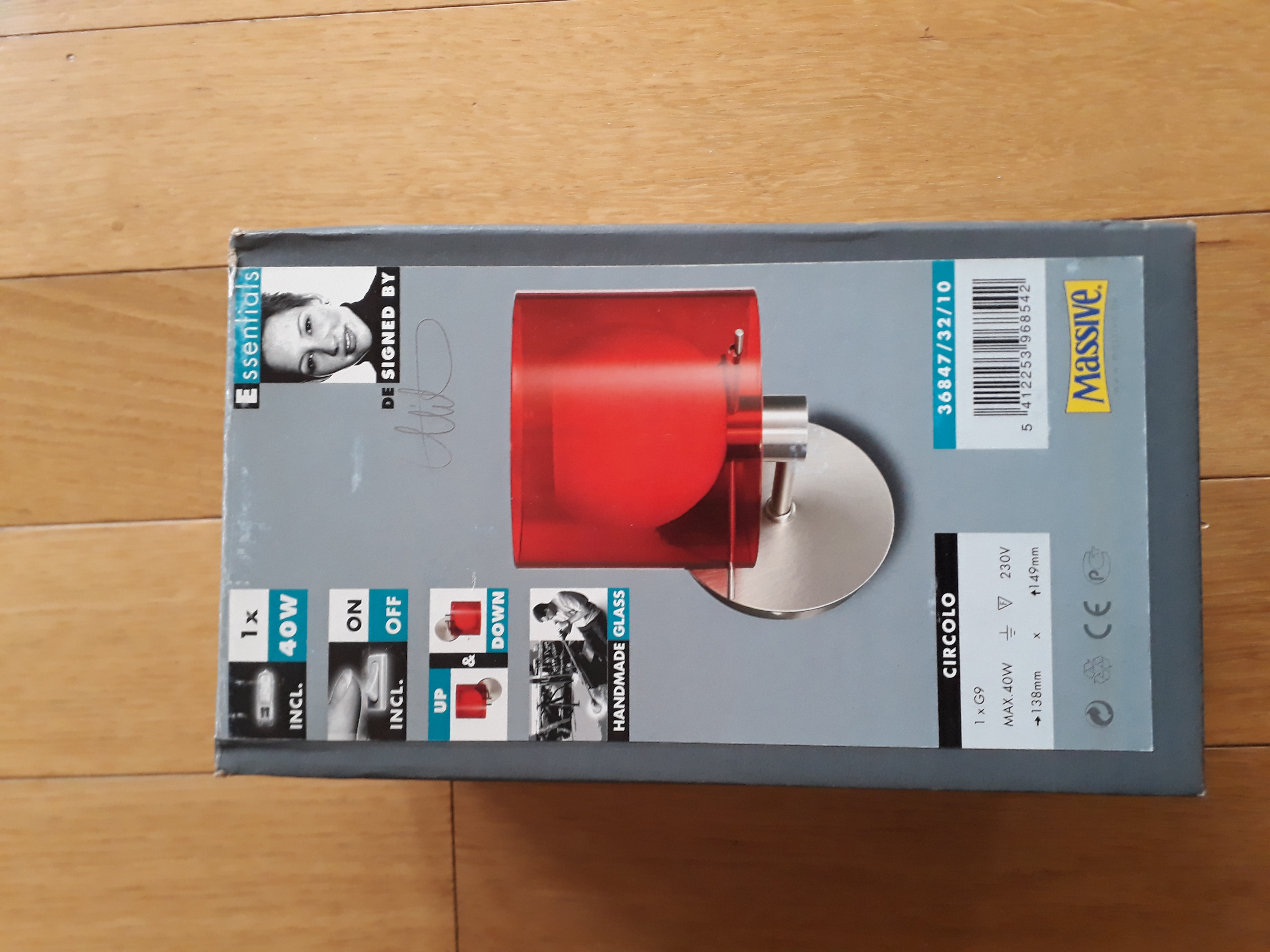 Applique murale rouge (Massive) 12 Le Plessis-Robinson (92)