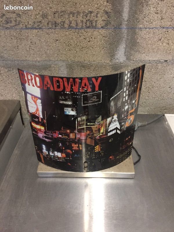 Applique murale en verre Broadway avec ampoule 5 La Chapelle-des-Fougeretz (35)