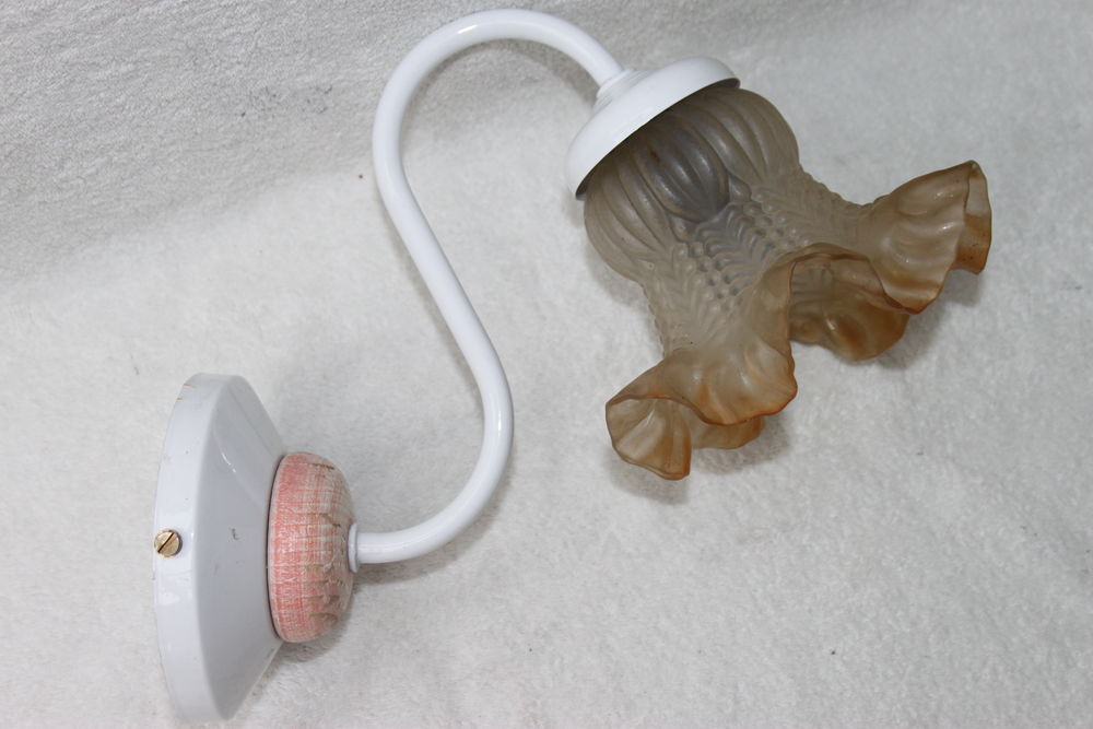 Applique murale 3 Montigny-Lencoup (77)