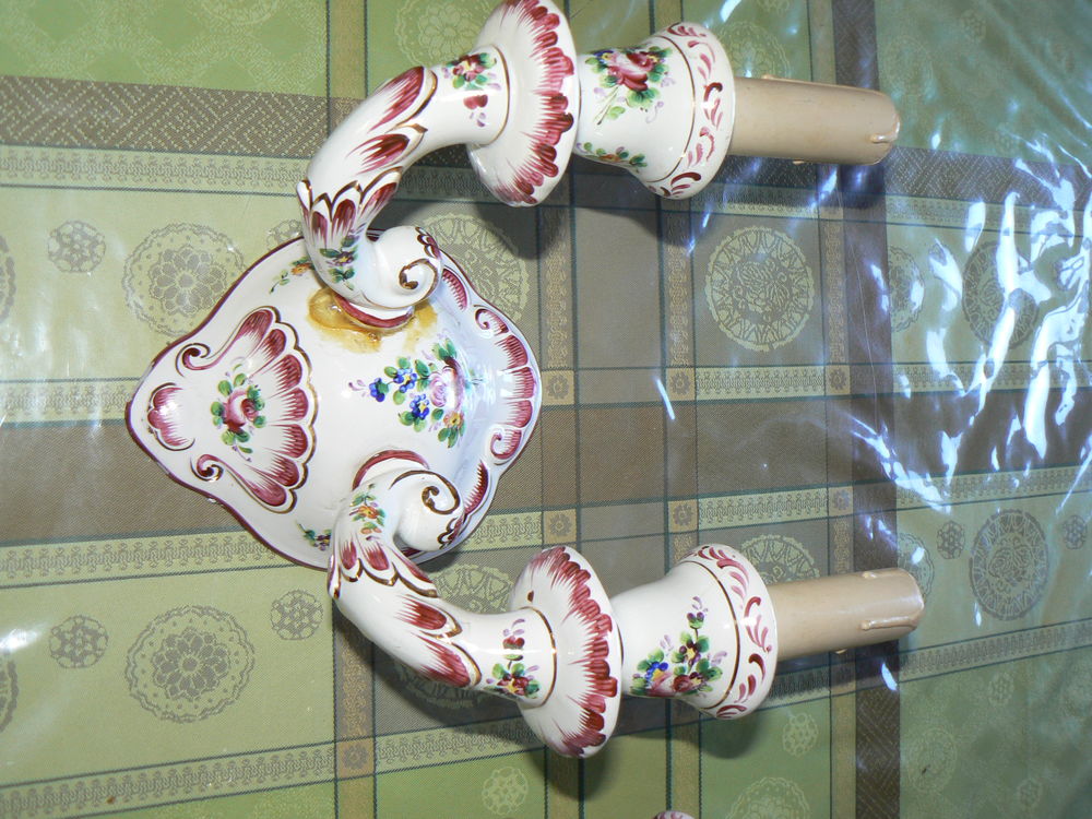 Appliques en c�ramique d�cor�e 30 Labastide-du-Vert (46)