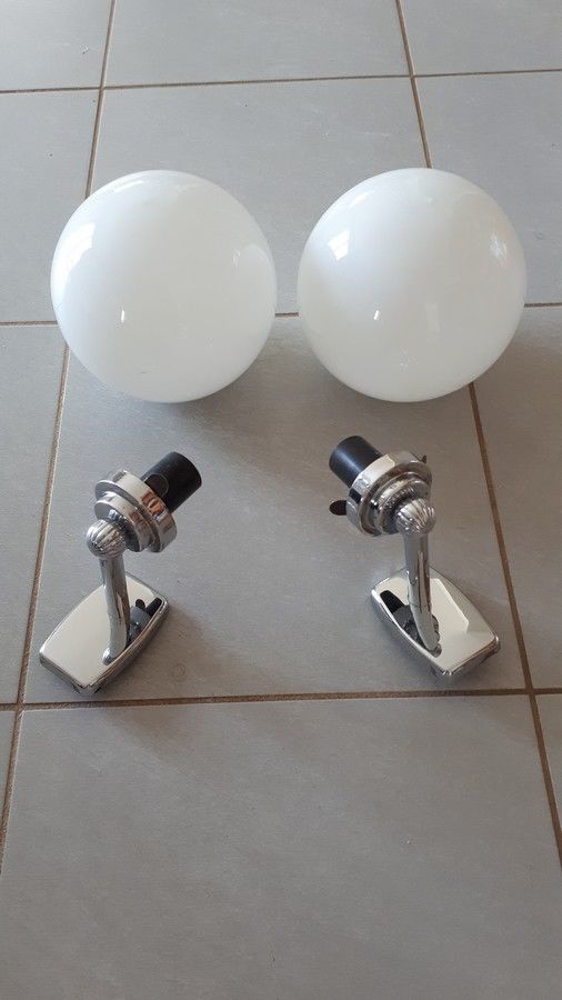 2 appliques murales blanches ann�es 80 60 Celles-sur-Belle (79)