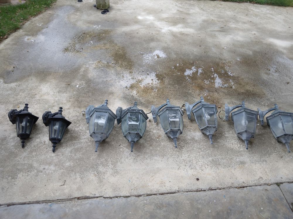 Appliques murales ext�rieures 80 Labrugui�re (81)