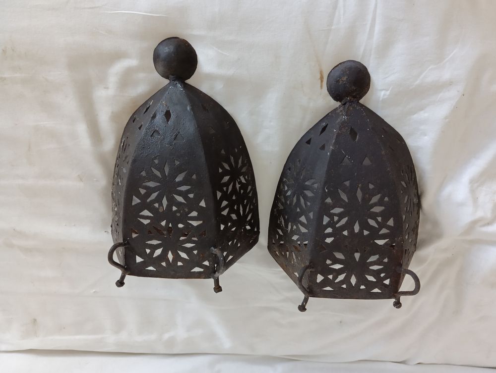 Appliques murales 15 Vic-le-Comte (63)