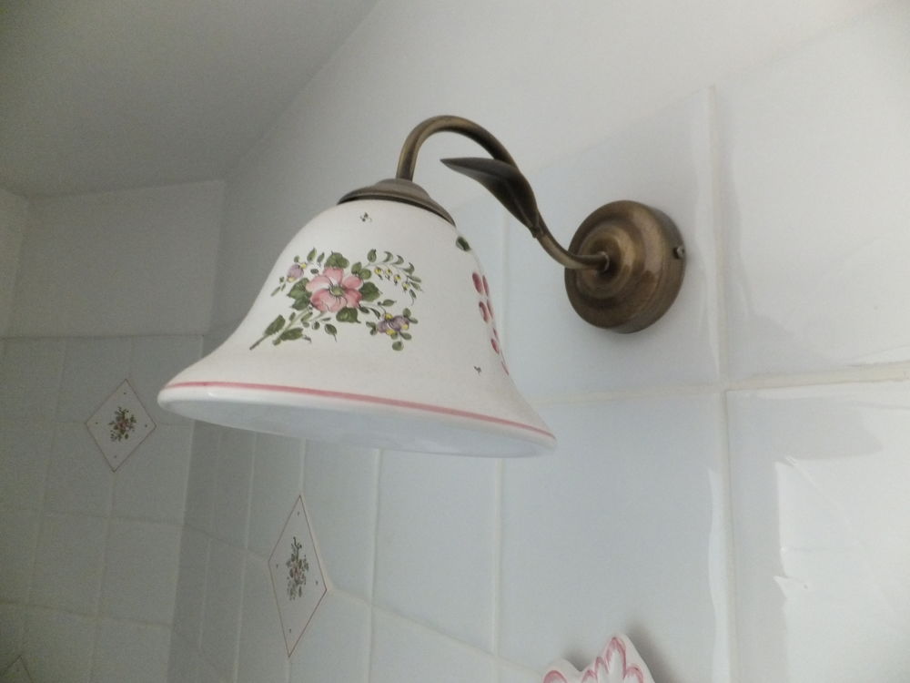 appliques salle de bain 0 Toulon (83)