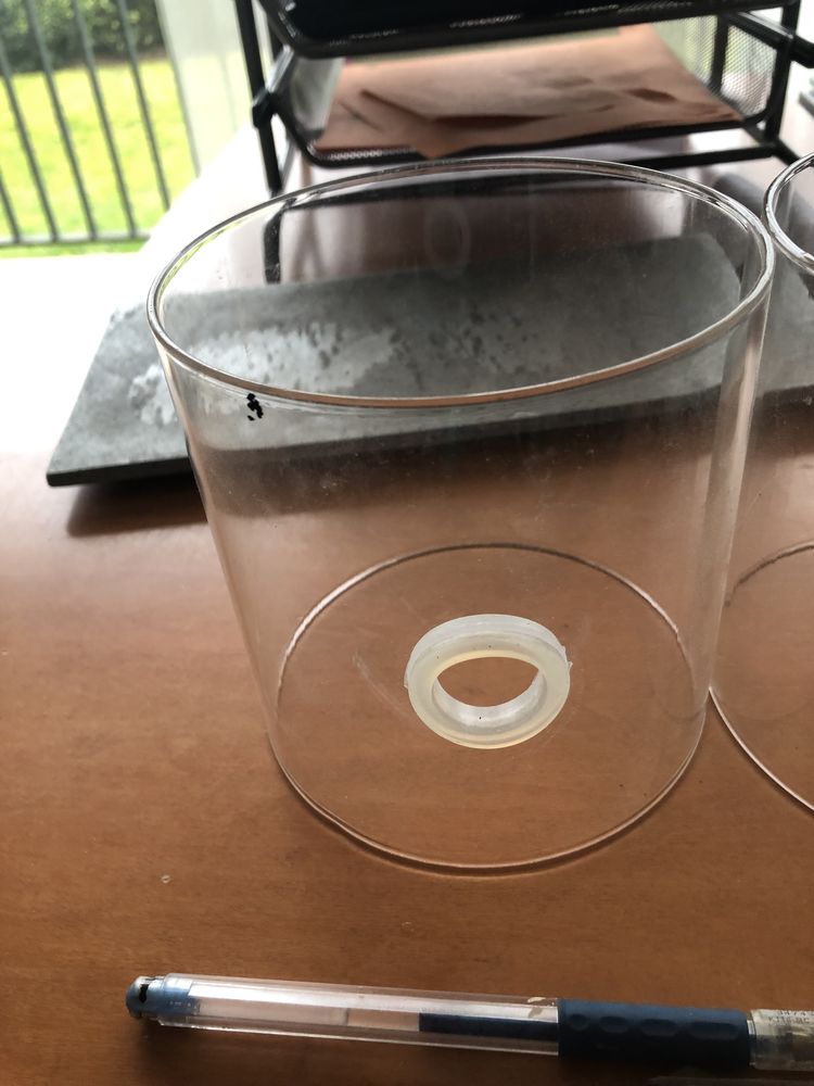 Une appliques verres pour lampe 9 Saint-Maur-des-Foss�s (94)