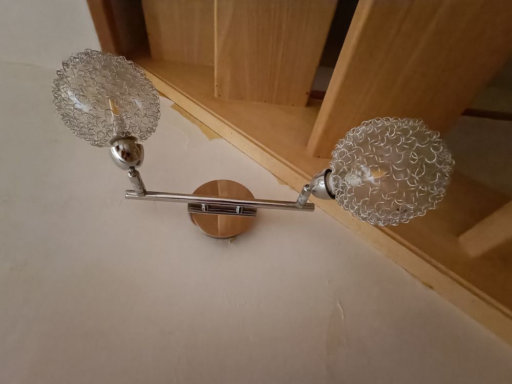 2 appliques 30 Hardinghen (62)