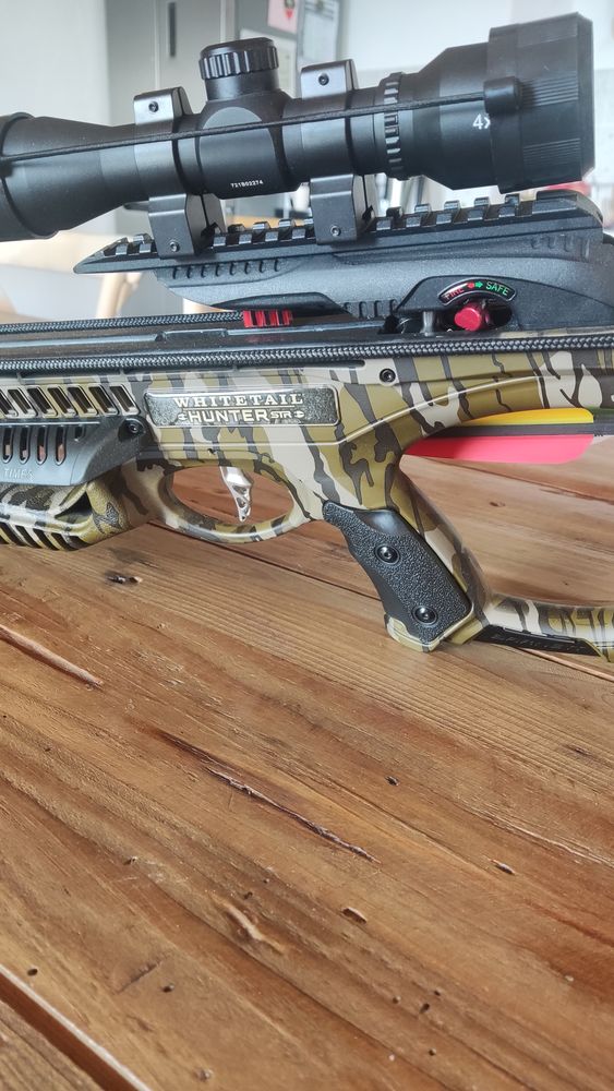 Arbal�te � poulies Barnett whitetail hunter str 450 Luriecq (42)