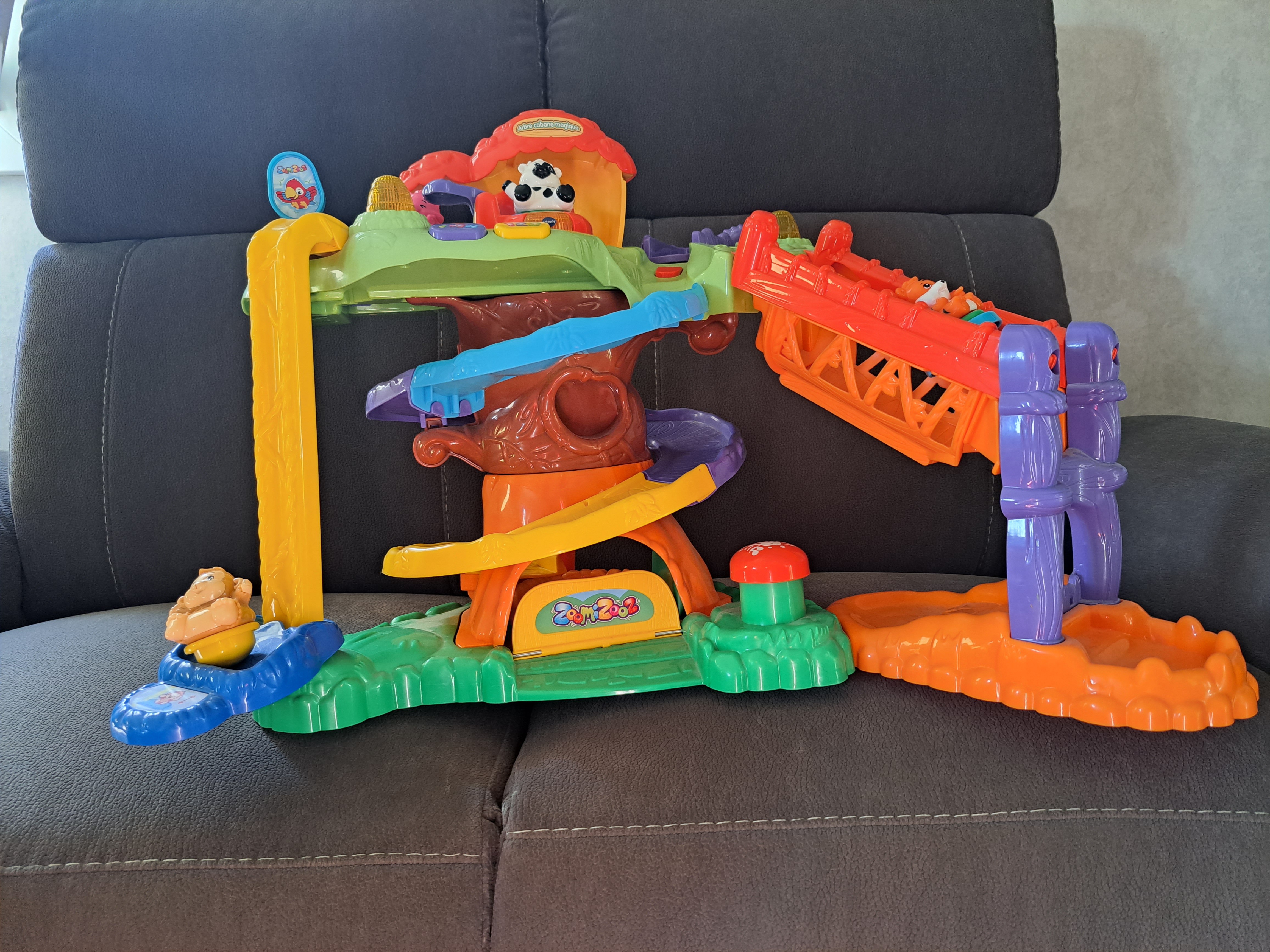 Arbre cabane magique 15 Varambon (01)