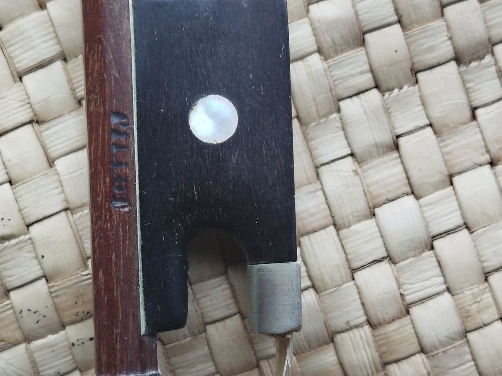 Archet de violon Pillot 220 Cambo-les-Bains (64)