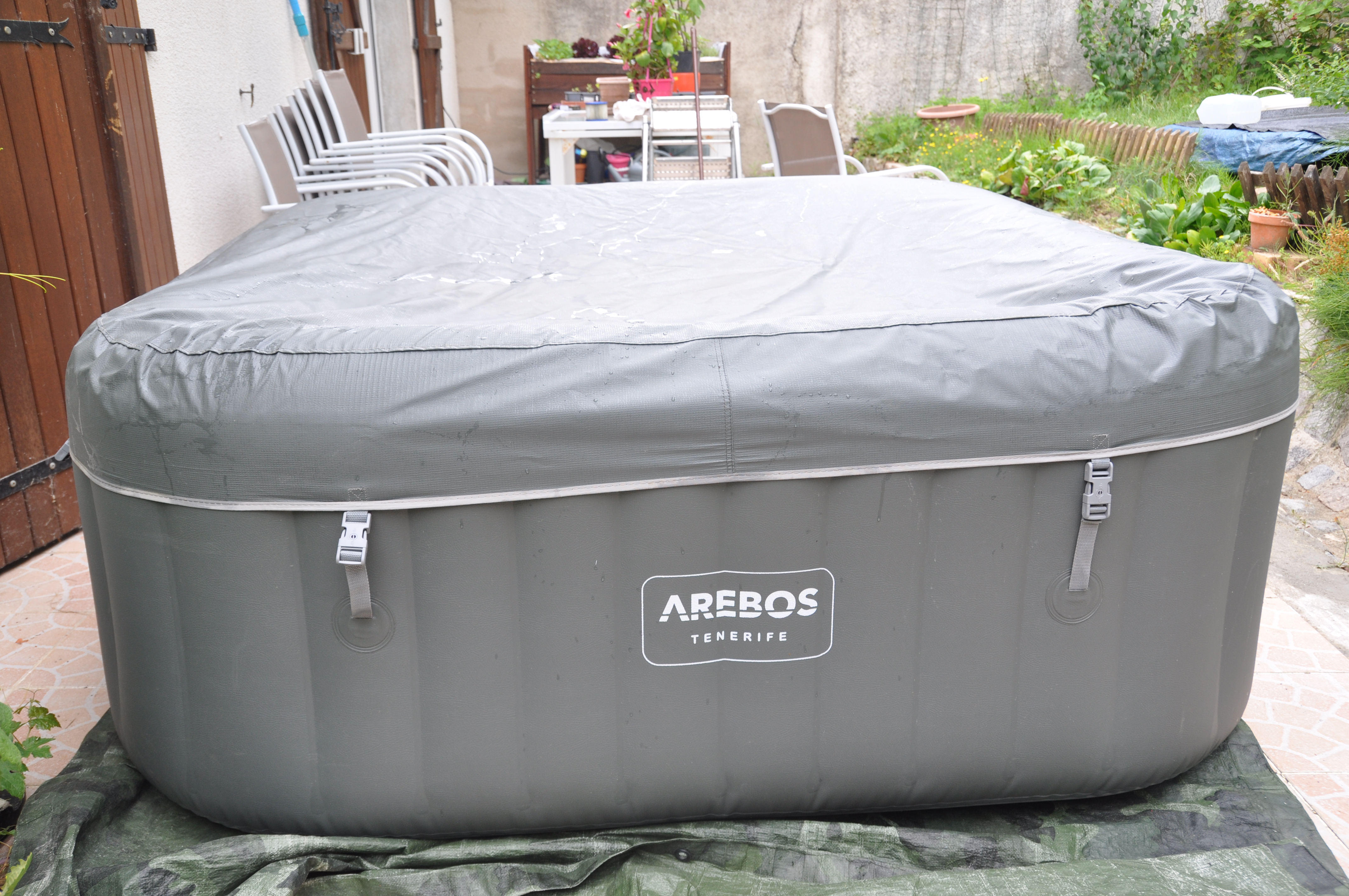 SPA AREBOS TENERIFE 
450 Les Clayes-sous-Bois (78)