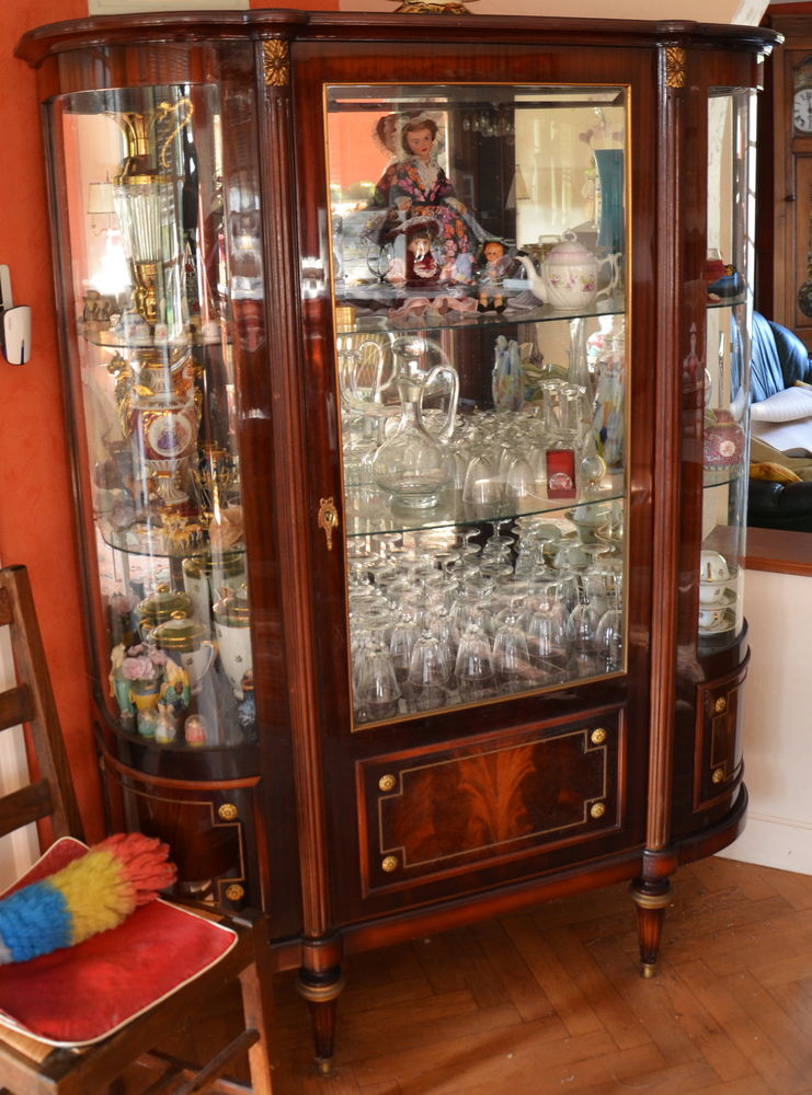 Argentier  ELYSEE  Style Louis XVI. en acajou 650 Quimper (29)