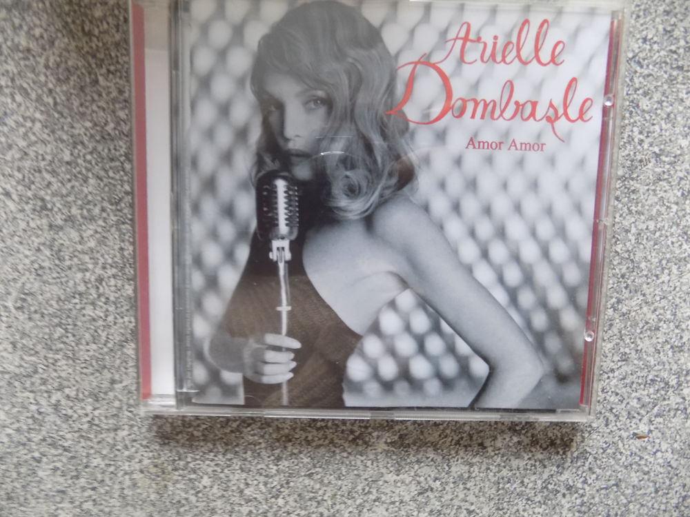 Arielle Dombasle 1 La Motte-d'Aveillans (38)