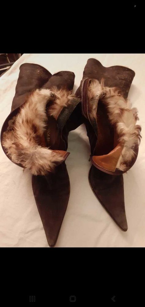 ARIZDA BROSS BOTTES FEMME 200 Paris 19 (75)