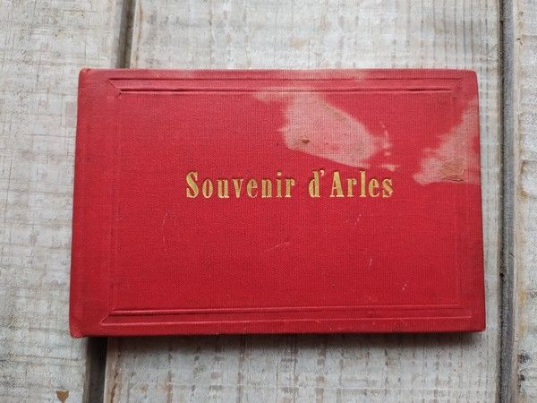 ARLES Album 12 Photographies Albumin�es XIX�me Arl�siennes 0 Loches (37)